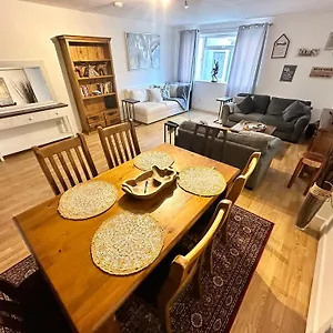  Apartment Bermondsey
